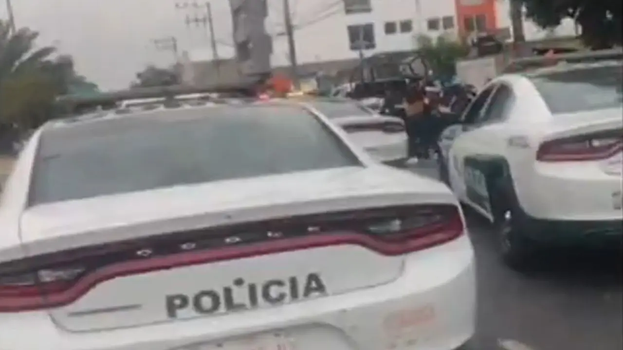 Caen-6-personas-tras-golpear-a-policias-en-Iztacalco