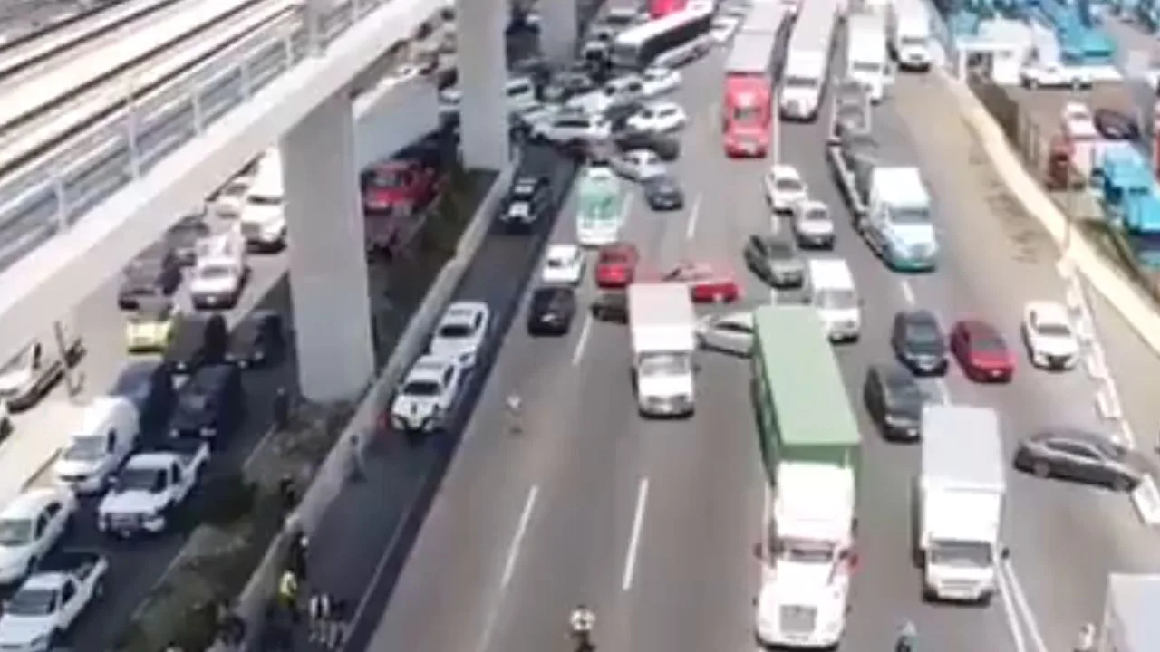 bloquean-carretera-mexico-toluca-inconformes-exigen-repetir-elecciones-en-ocoyoacac