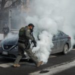 Dimiten seis fiscales de Minnesota ante presión en caso de mujer abatida por agente de ICE