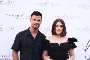 26b232f248d849e685e10bddc6163b97