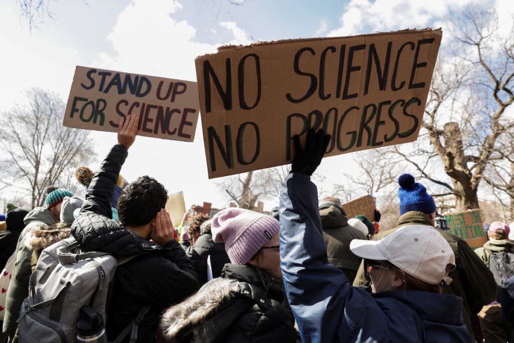 3ac10b5bb2974c7a90a67b4f9f1bdfc2