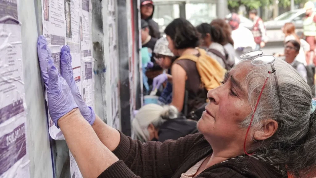 5c2d3c4d4b684493954303faf8e37e91