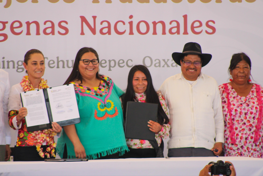 b22c7887739f4ea98a02de4a62ffb766