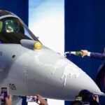 b7e8990c8dab4f76a4793a1e5d33a998