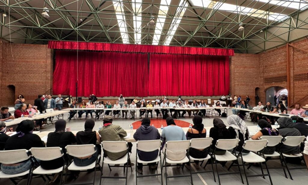 d4aa1f82f1c4451c87668f977ed01cbb