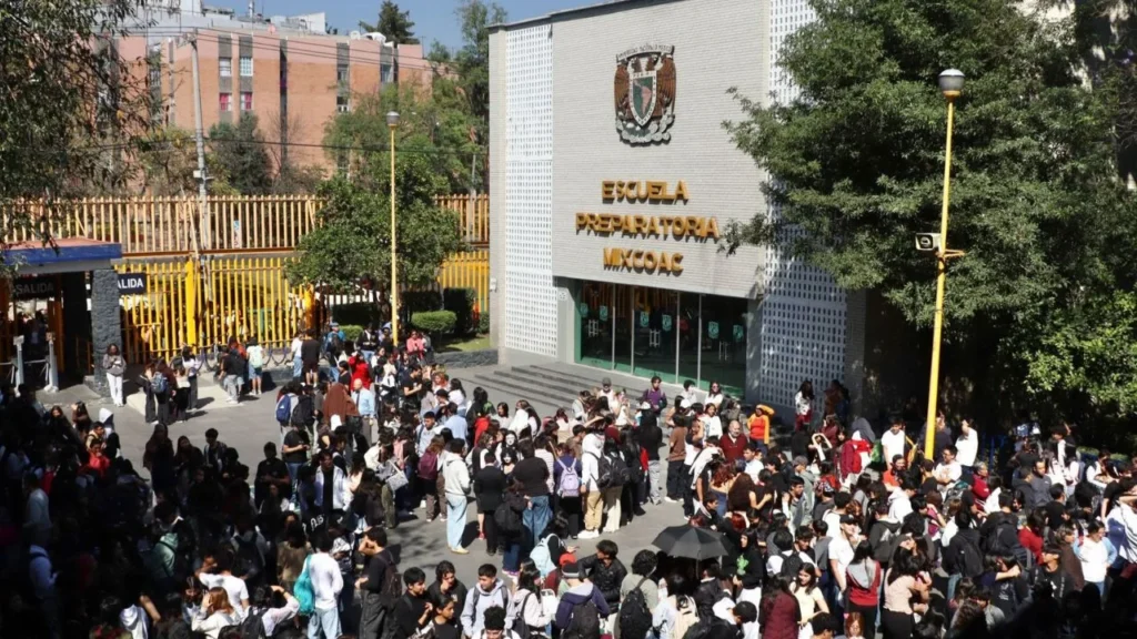 d73e065af9c042e487e259fe979723cb