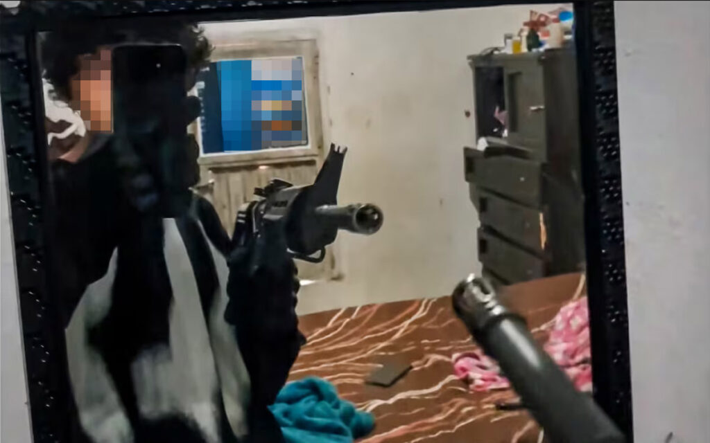 fde39209b0404bd7871c691fd77c725b