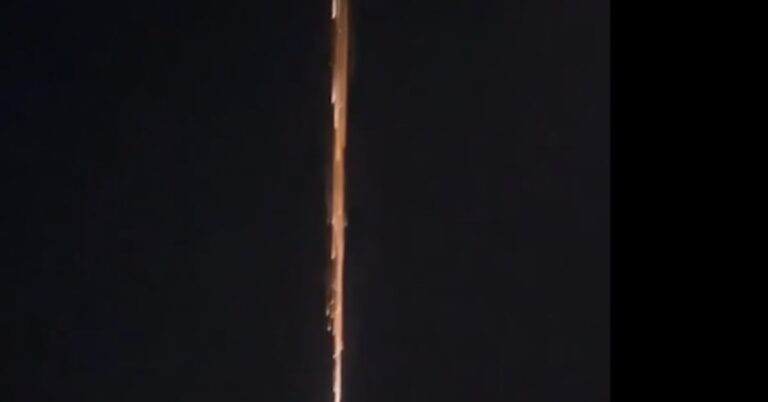 2abc6d9b6f8e4e03ae4efe5b9624a4db