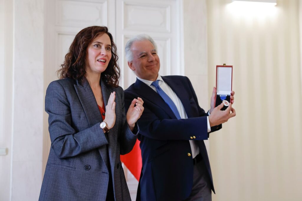 456bad064a504d3c847c88963dc980c4