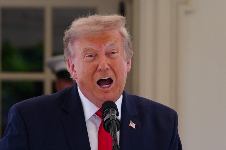 Trump dice que Irán buscó seguir negociando pese a un acuerdo alcanzado con EE.UU.